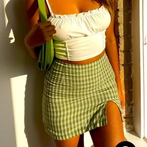 Princess Polly green plaid skirt💚🍀🐸